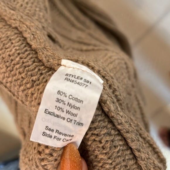 Cabi cable sweater size XS - Picture 5 of 7